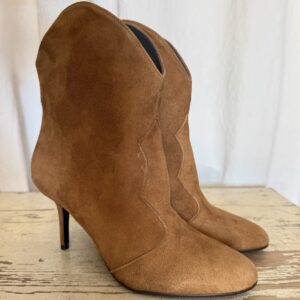 Stivaletti camoscio cuoio boho style